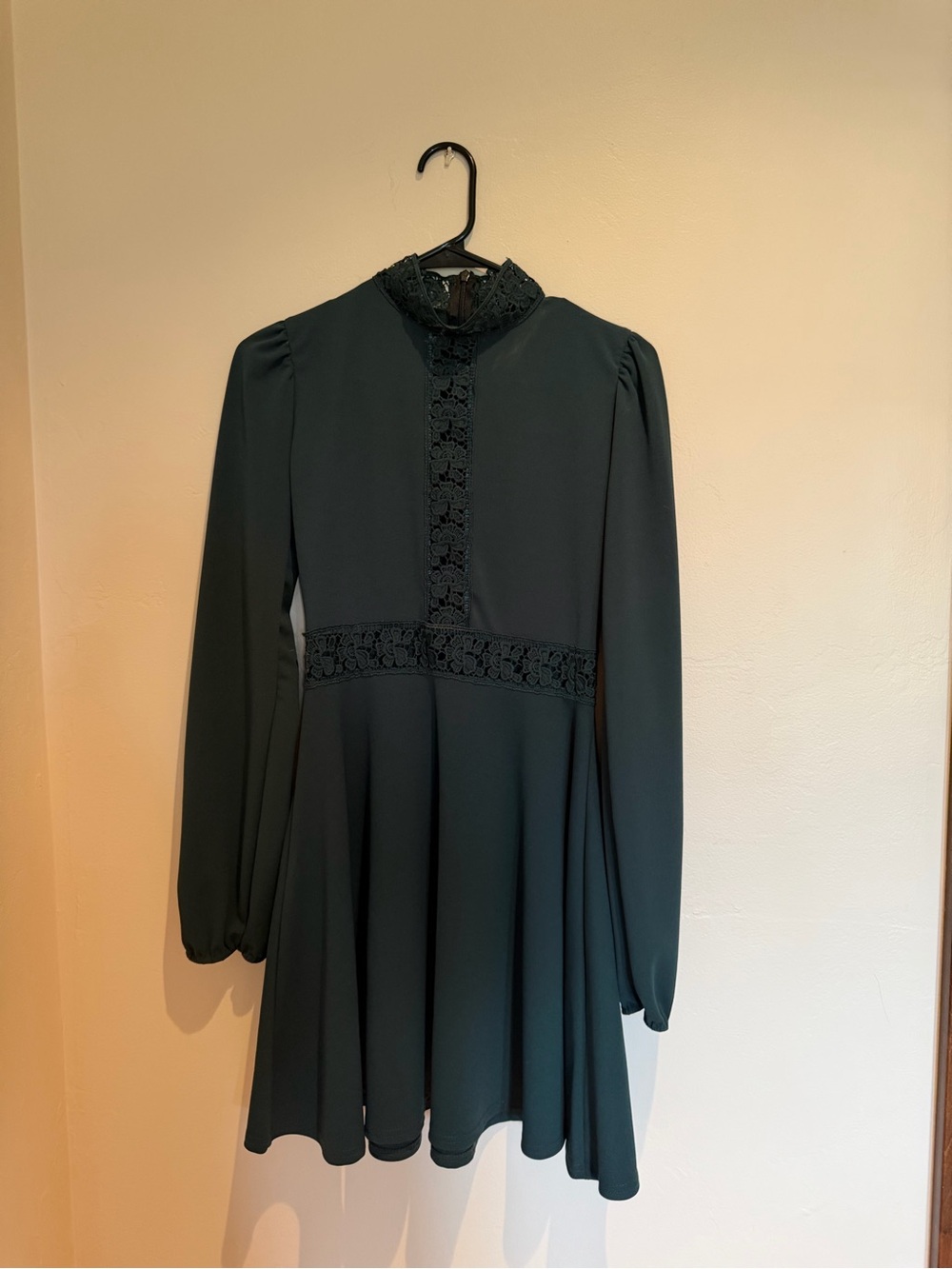PrettyLittleThing Dark Green Lace-Detail Long Sleeve Mini Dress